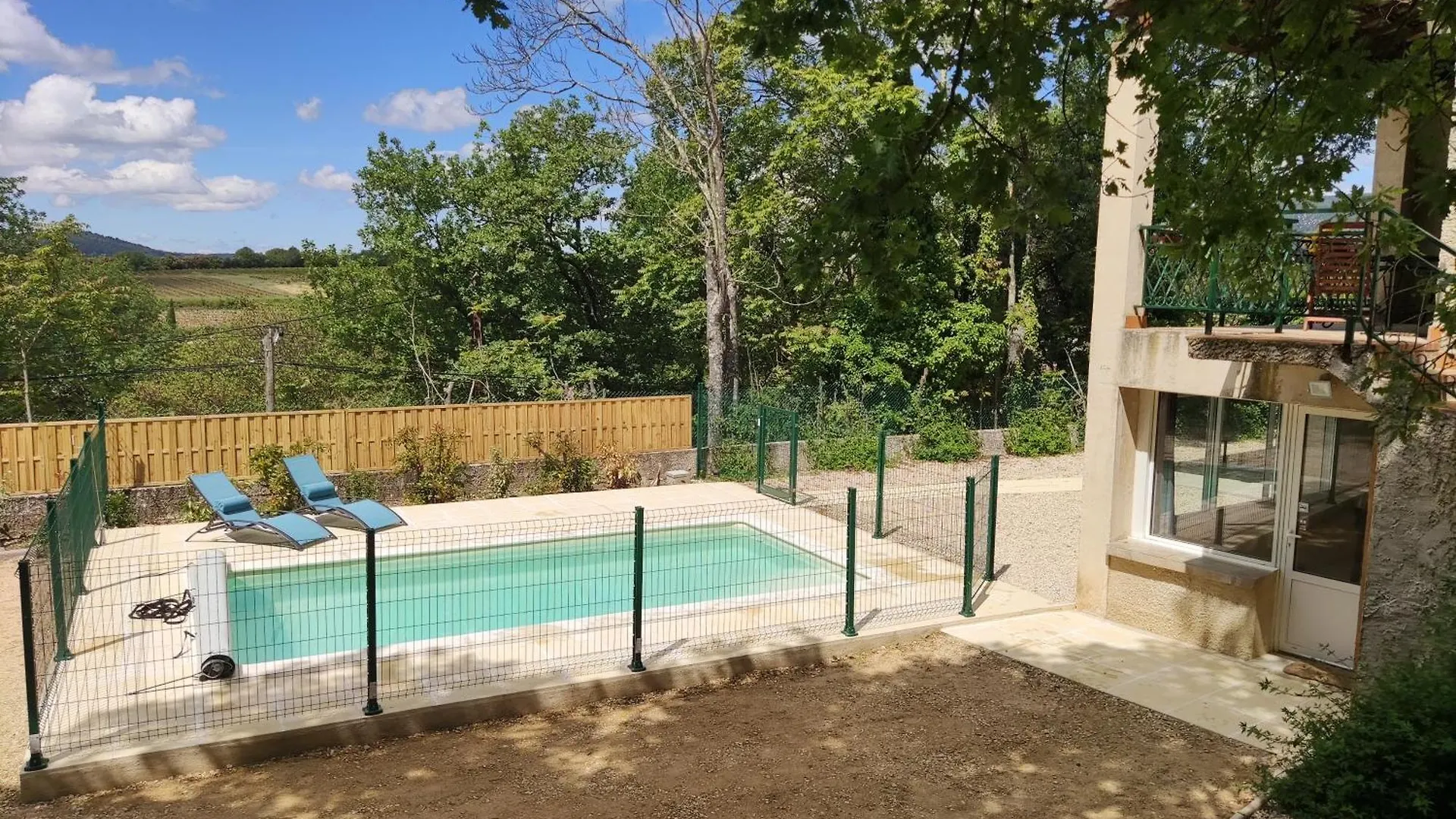 Maison Confortable A Ansouis Dans Le Luberon 0*,  France